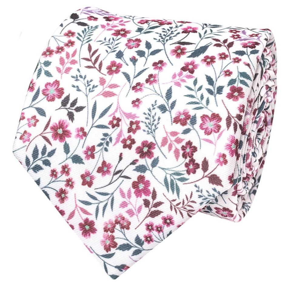 Red Small Floral Mens Classic Tie and Pocket Square Set